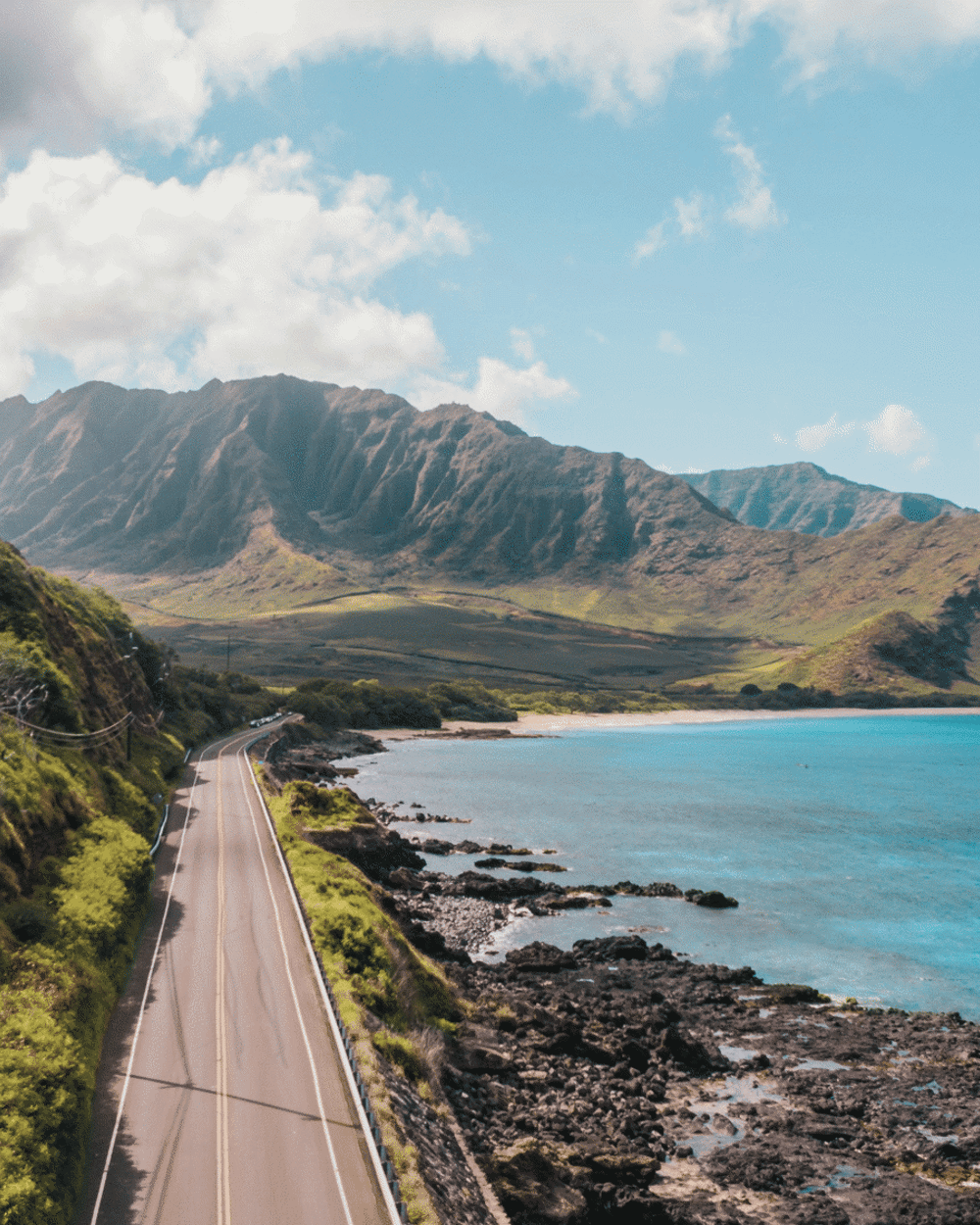 The Makapuʻu coast road on Oʻahu