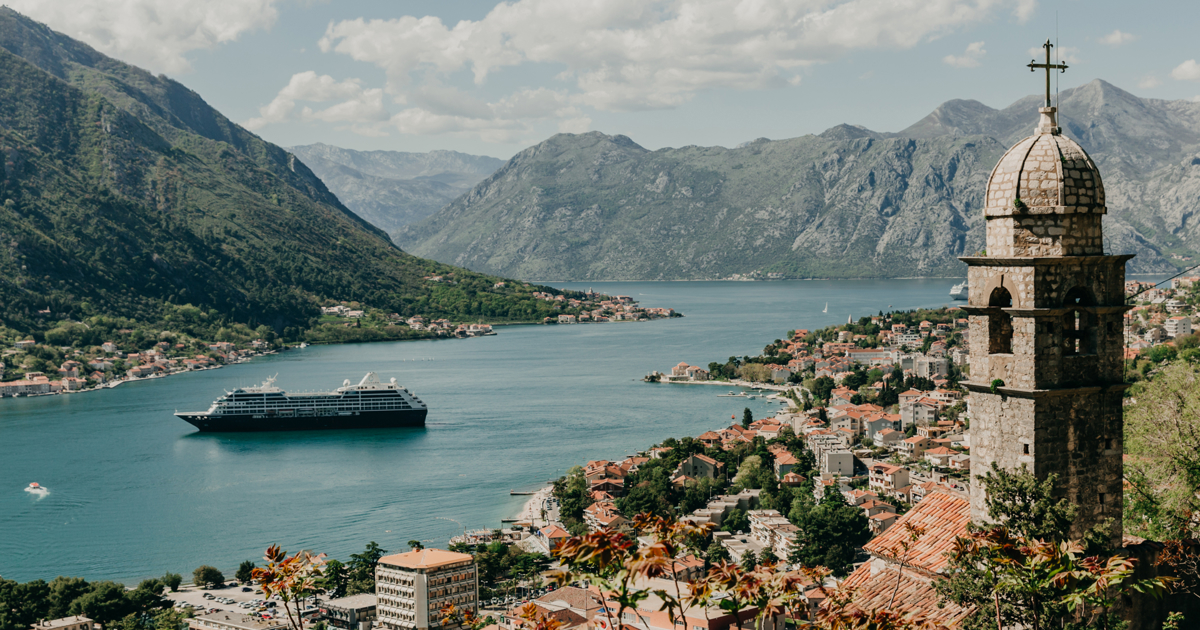 Amazing Azamara